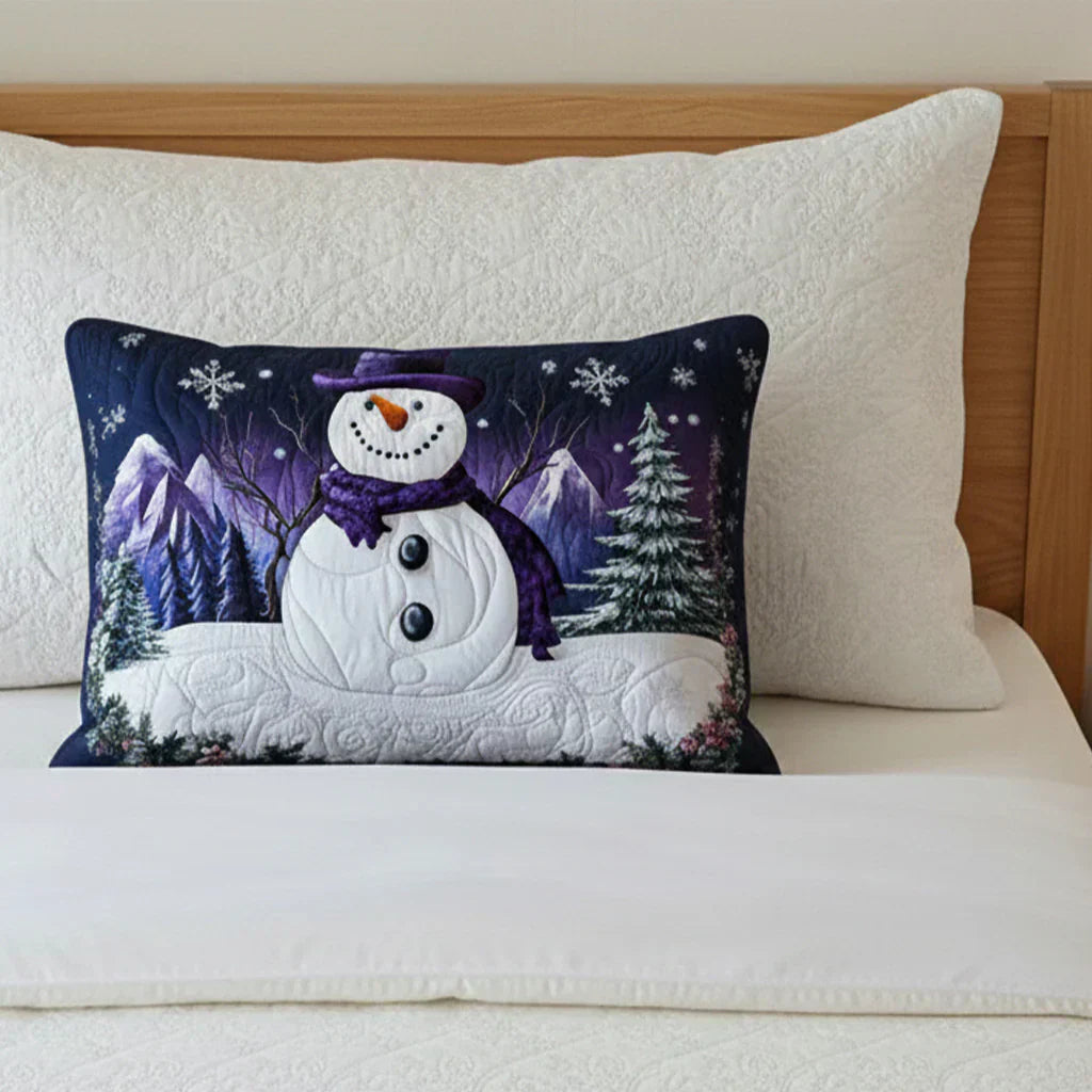 紫の雪だるまデザインのキルティングクッションカバー